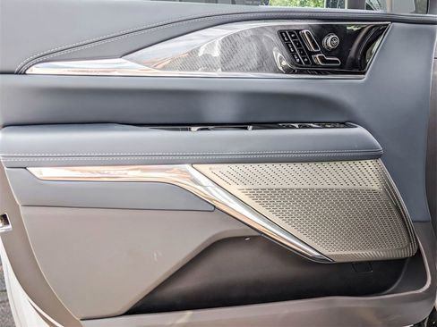 New 2026 Cadillac Escalade IQ Luxury 2 image 12