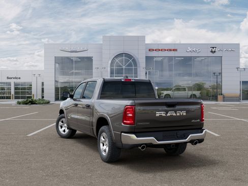 New 2026 RAM 1500 Big Horn AWD/4WD image 18