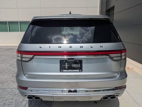 Certified 2024 Lincoln Aviator Black Label w/ Dynamic Handling Package AWD/4WD image 7