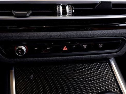 Used 2024 BMW M2 w/ Lighting Package image 47