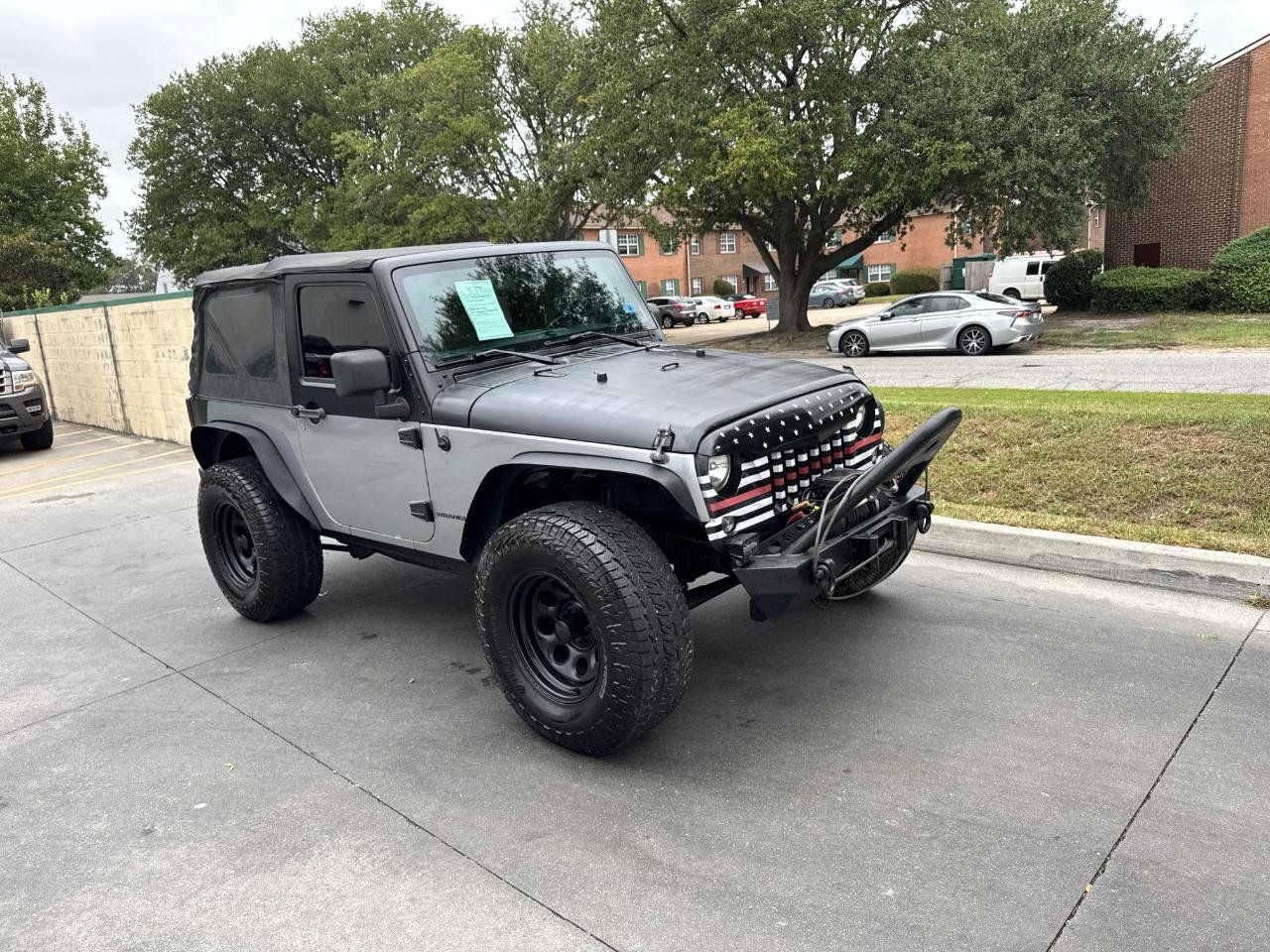 Used 2015 Jeep Wrangler Sport AWD/4WD image 2