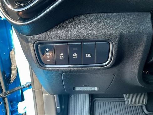 Certified 2025 Kia Soul S FWD image 14