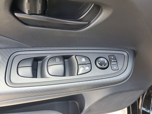 New 2025 Nissan Versa S w/ S Plus Package image 13