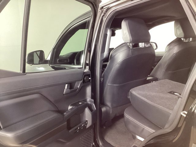 Used 2026 Toyota 4Runner TRD Off-Road Premium AWD/4WD image 25