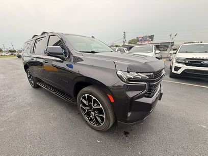 Used 2023 Chevrolet Suburban RST w/ Sport Performance Package