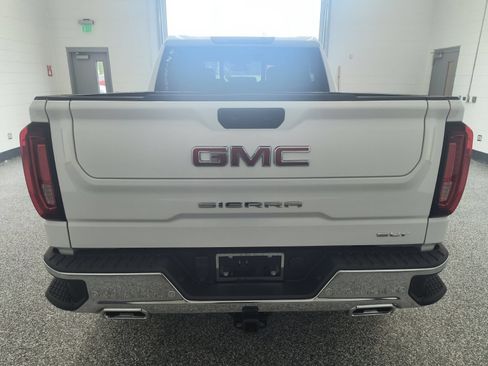 Used 2024 GMC Sierra 1500 SLT w/ SLT Premium Plus Package AWD/4WD image 4