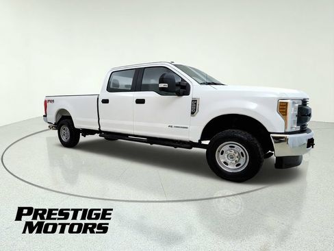 Used 2019 Ford F250 XL w/ Power Equipment Group AWD/4WD image 10