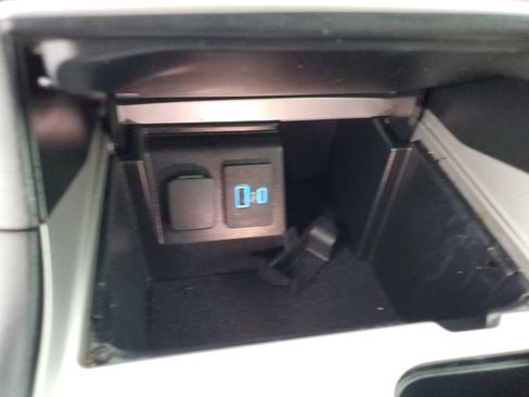 Used 2023 Ford Explorer 2WD image 19