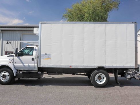 Used 2023 Ford F650 2WD Regular Cab Super Duty image 6