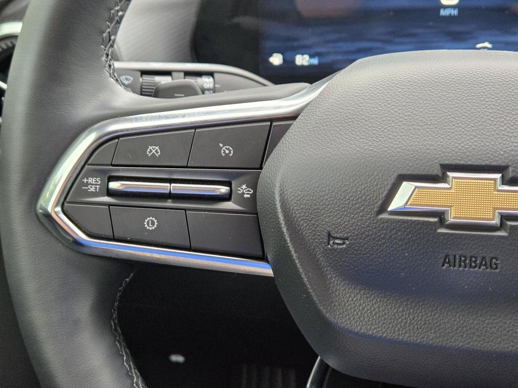 Used 2026 Chevrolet Equinox LT FWD image 22