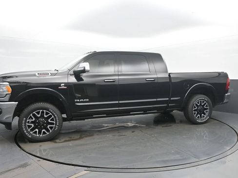 Used 2022 RAM 2500 Limited image 2