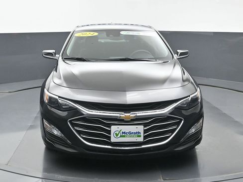 Used 2024 Chevrolet Malibu LT image 3