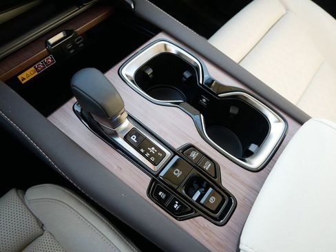 New 2026 Lexus RX 450h AWD image 23