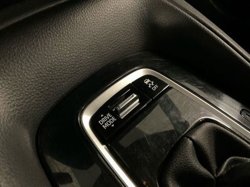 Used 2023 Toyota Corolla SE image 18