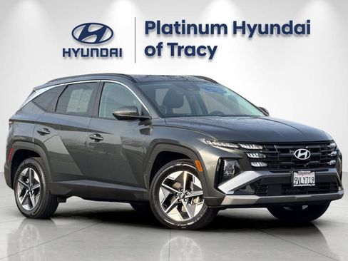Used 2025 Hyundai Tucson SEL AWD/4WD image 2