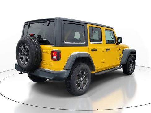 Used 2019 Jeep Wrangler Unlimited Sport S image 4