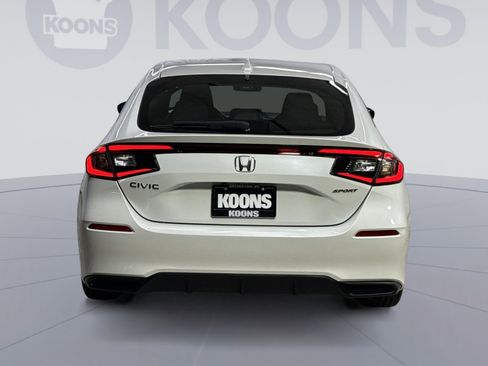 Used 2025 Honda Civic Sport image 11