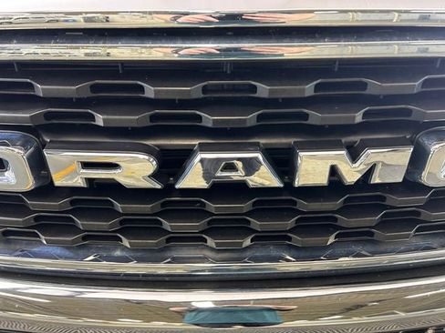 Used 2023 RAM 1500 Big Horn AWD/4WD image 10