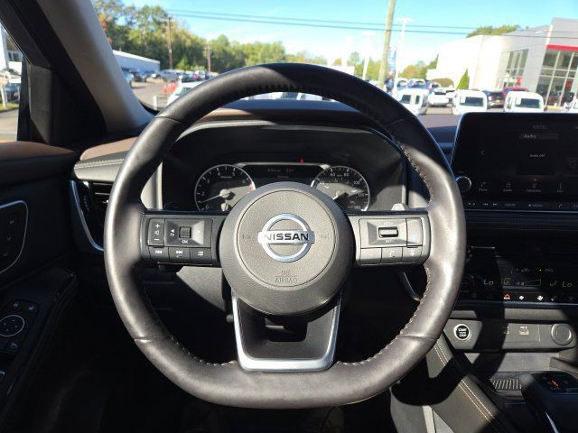 Used 2021 Nissan Rogue SL AWD/4WD image 24