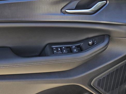 New 2025 Jeep Grand Cherokee Altitude RWD image 15