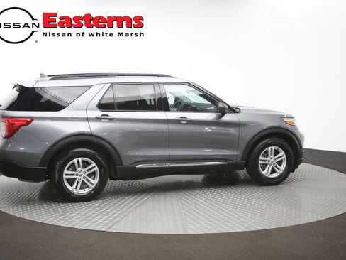 Used 2023 Ford Explorer XLT w/ Equipment Group 202A RWD image 43