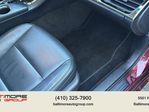 Used 2013 Toyota Avalon XLE Touring image 19