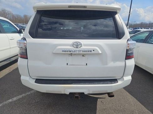 Used 2014 Toyota 4Runner SR5 Premium image 5