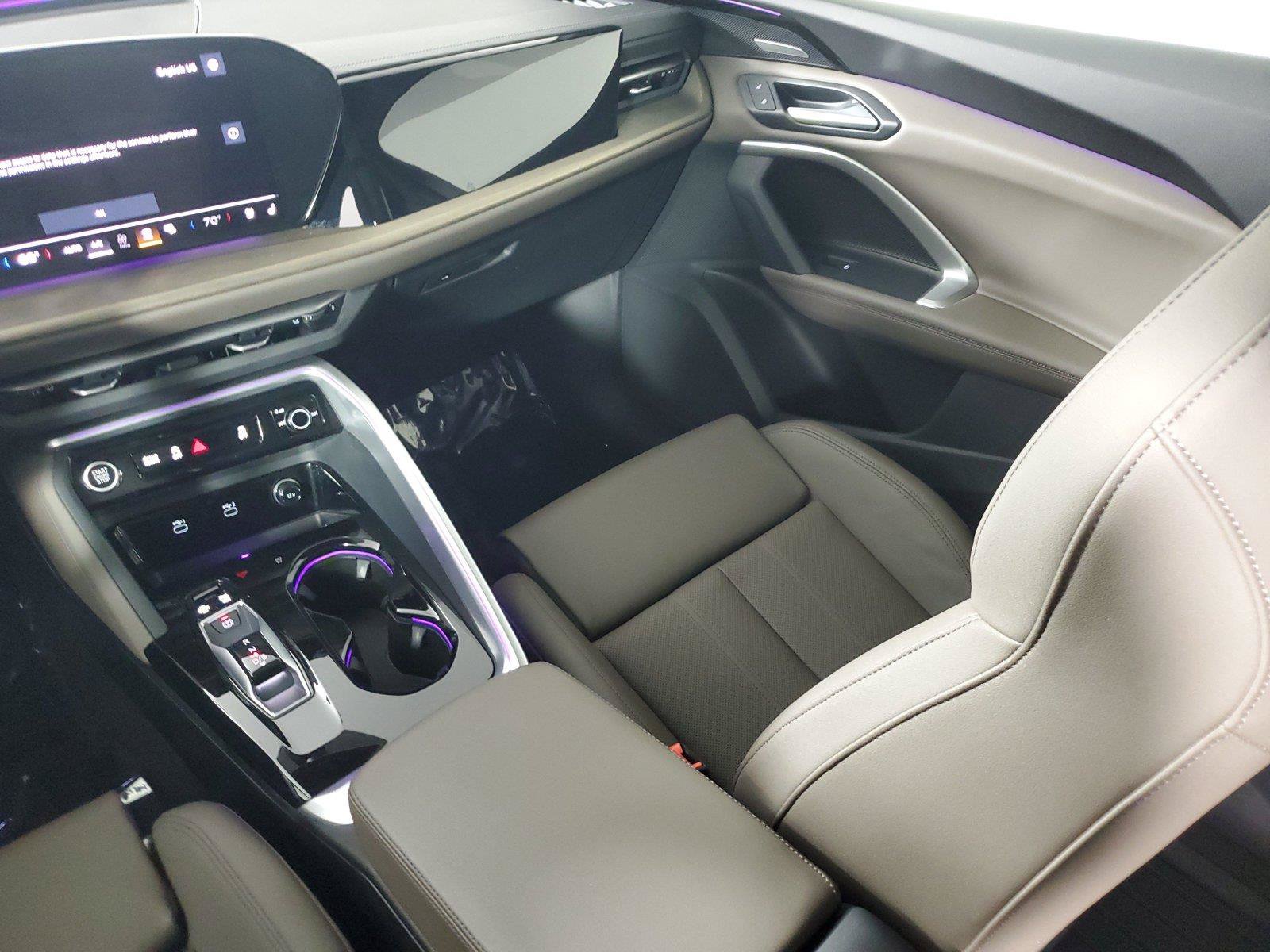 Certified 2025 Audi Q5 Premium AWD/4WD image 17