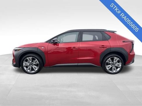 Certified 2024 Subaru Solterra Touring image 4