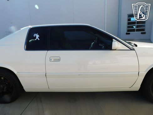 Used 2002 Cadillac Eldorado Collector's Edition image 30