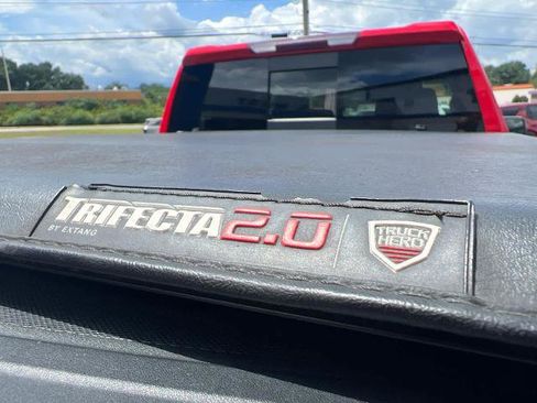 Used 2019 Chevrolet Silverado 1500 LT w/ All-Star Edition AWD/4WD image 17