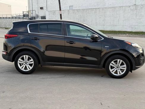 Used 2018 Kia Sportage LX AWD/4WD image 5