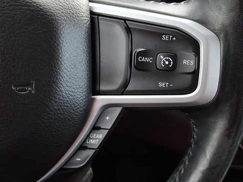 Used 2020 RAM 1500 Big Horn AWD/4WD image 22