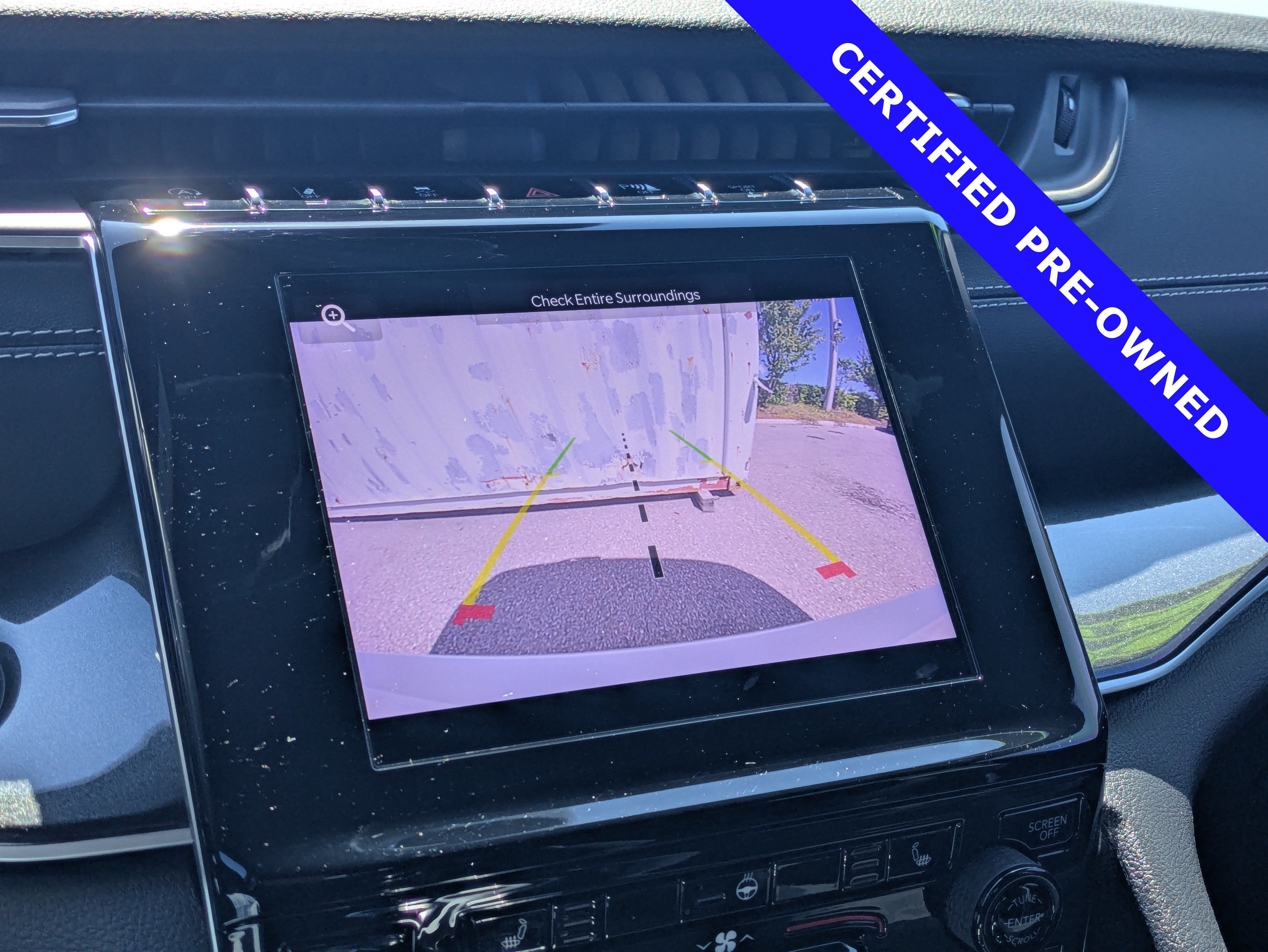 Used 2021 Jeep Grand Cherokee L Laredo RWD image 32