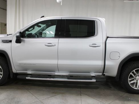 Used 2019 GMC Sierra 1500 SLE w/ SLE Value Package image 6
