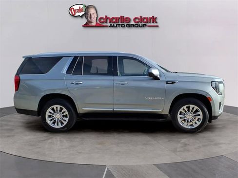 Used 2024 GMC Yukon SLT image 6