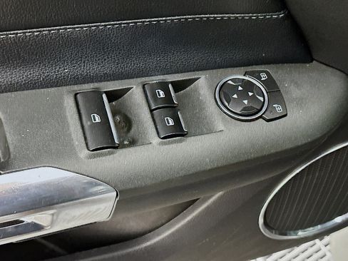 Used 2016 Ford Mustang Premium RWD image 15