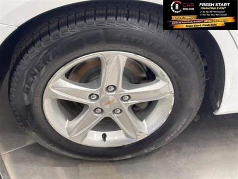 Used 2022 Chevrolet Malibu LT FWD image 49
