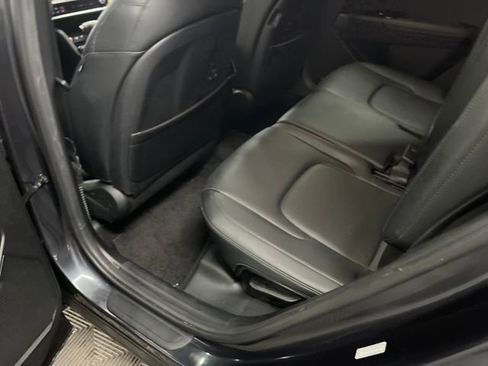 Used 2023 Kia Sportage EX image 21