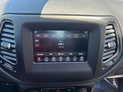 Used 2021 Jeep Compass Sport w/ Cold Weather Group FWD image 19