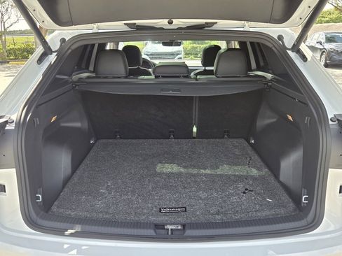 Used 2023 Volkswagen Atlas Cross Sport SEL R-Line image 16