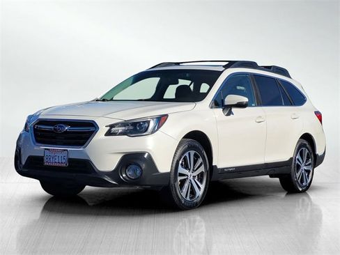 Used 2019 Subaru Outback 2.5i Limited image 9