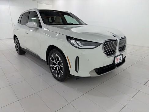 Used 2026 BMW X3 xDrive30 w/ Convenience Package AWD/4WD image 7
