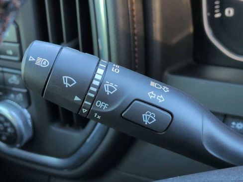 Used 2020 GMC Sierra 2500 AT4 w/ AT4 Premium Package image 35