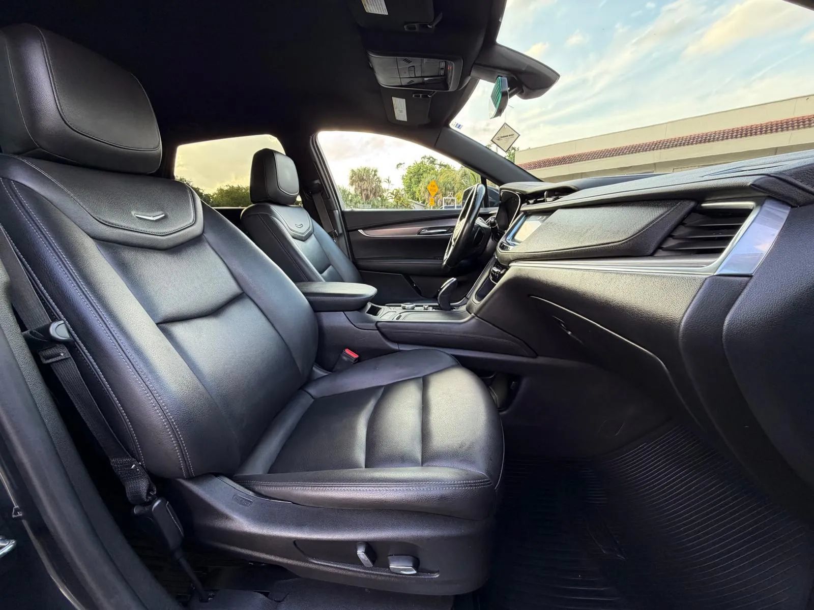 Used 2020 Cadillac XT5 Luxury FWD image 17