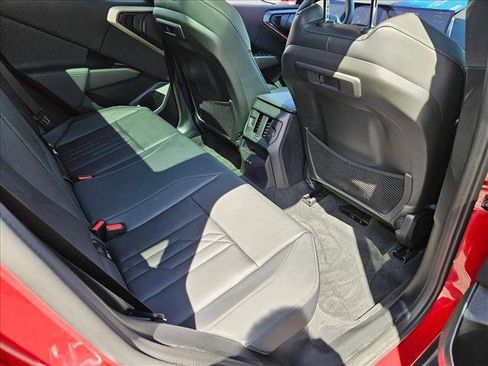 Used 2025 BMW X3 xDrive30i w/ Convenience Package image 19