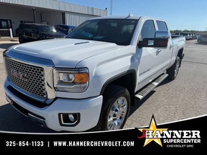 Used 2016 GMC Sierra 2500 Denali w/ Duramax Plus Package