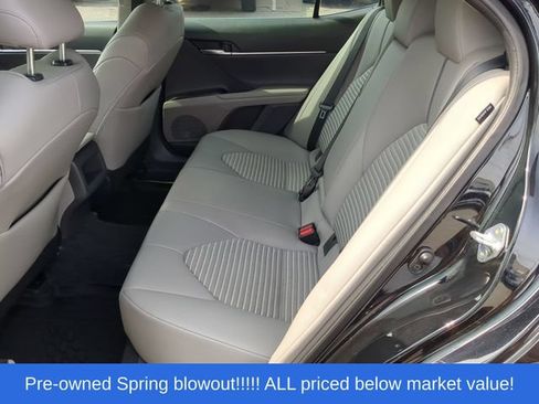 Used 2022 Toyota Camry SE w/ Convenience Package FWD image 38