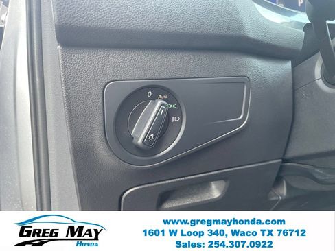Used 2022 Volkswagen Tiguan S FWD image 15