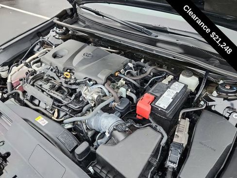 Used 2023 Toyota Camry SE image 14
